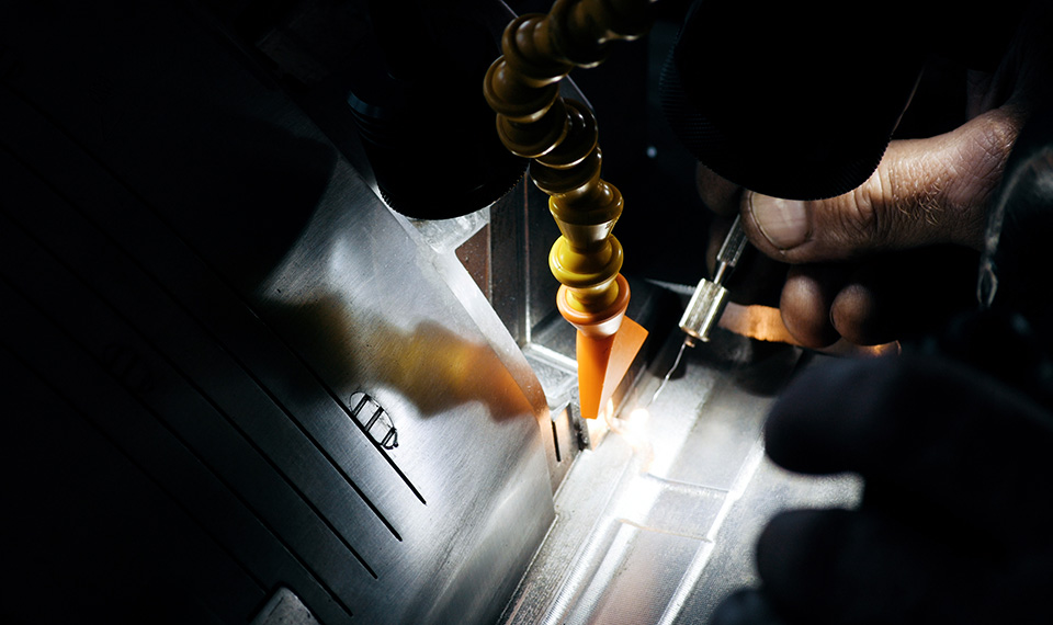 Stampaggio materie plastiche in Veneto