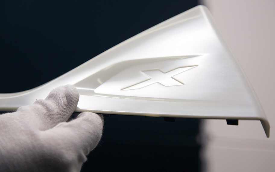 Stampaggio materie plastiche: scenari futuri tra materiali ed innovazione